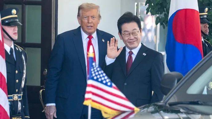 连特朗普都想访华<strong></p>
<p>上海电影股票</strong>，日本怎么看？