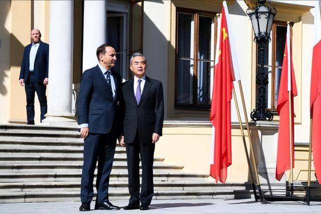 波兰承诺：确保中欧班列畅通！勒索中国一石三鸟<strong></p>
<p>山东威达股票</strong>，我们如何破局？