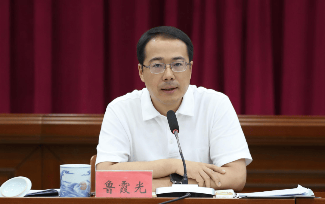 曾是浙江最年轻县长<strong></p>
<p>海峡股份股票</strong>，“80后”鲁霞光拟升正厅
