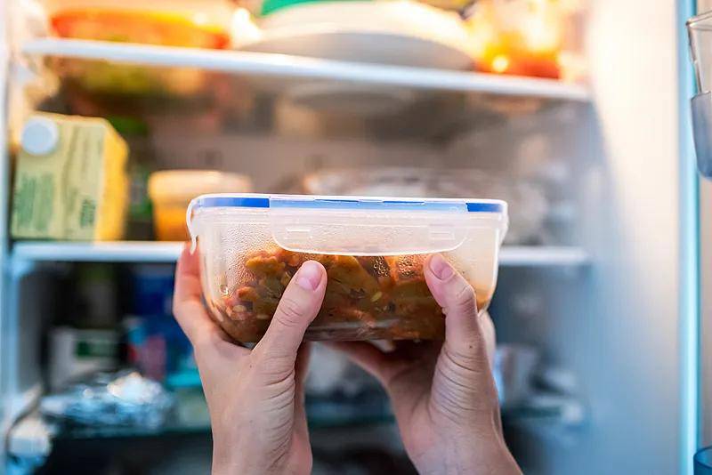 冰箱里的肉最多能“冻”多久?这组数字快记好<strong></p>
<p>深南电股票</strong>!转给家人→