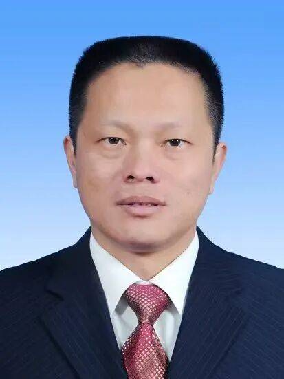 福建省委决定<strong></p>
<p>通源石油股票</strong>,黄阿火履新(附简历)