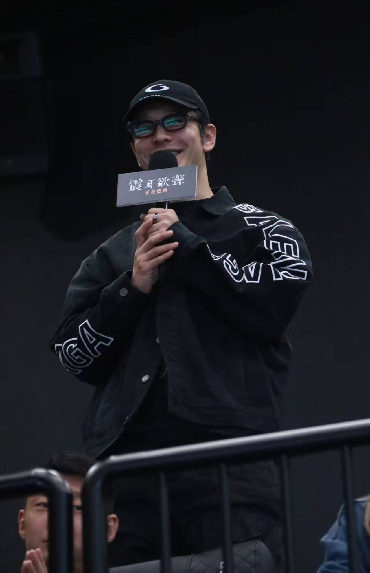黄晓明大赞檀健次:他能有今天全靠演技努力和人品<strong></p>
<p>通源石油股票</strong>,期待早日拿影帝
