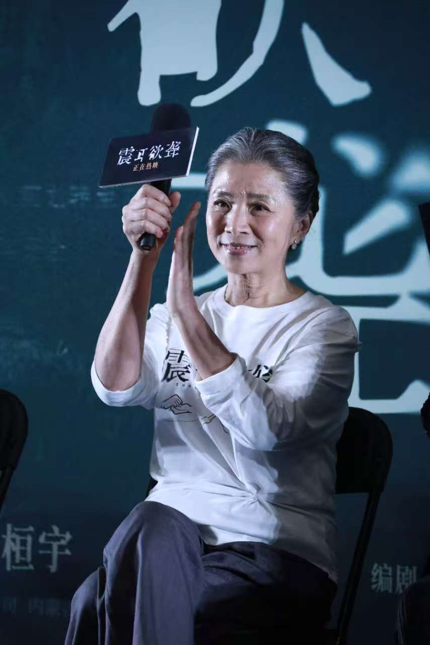 黄晓明大赞檀健次:他能有今天全靠演技努力和人品<strong></p>
<p>通源石油股票</strong>,期待早日拿影帝