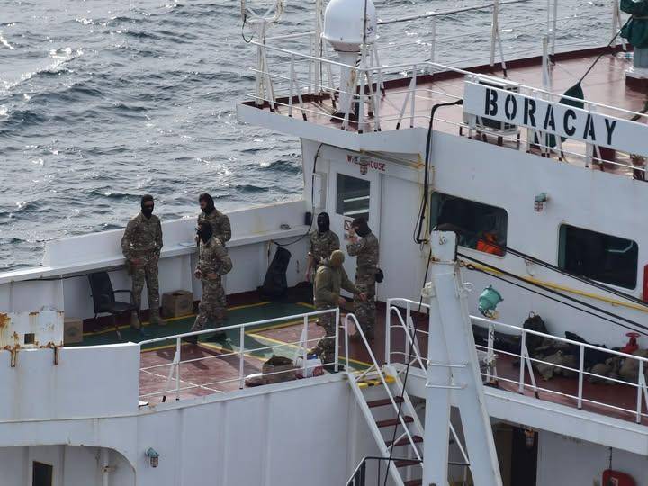 截停印度石油<strong></p>
<p>鲁信创投股票</strong>,闯下大祸后,法国要对中国船长审判,英媒嘲讽法军