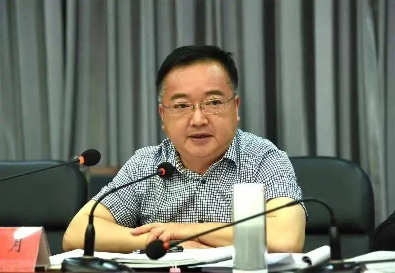 结交政治骗子<strong></p>
<p>鲁信创投股票</strong>，对抗组织审查，李明月被“双开”