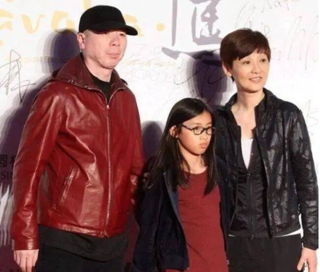 考古|冯小刚带女儿去陈思诚工作室!开个人账号还读影视专业<strong></p>
<p>鲁信创投股票</strong>,她也要“女承父业”吗?