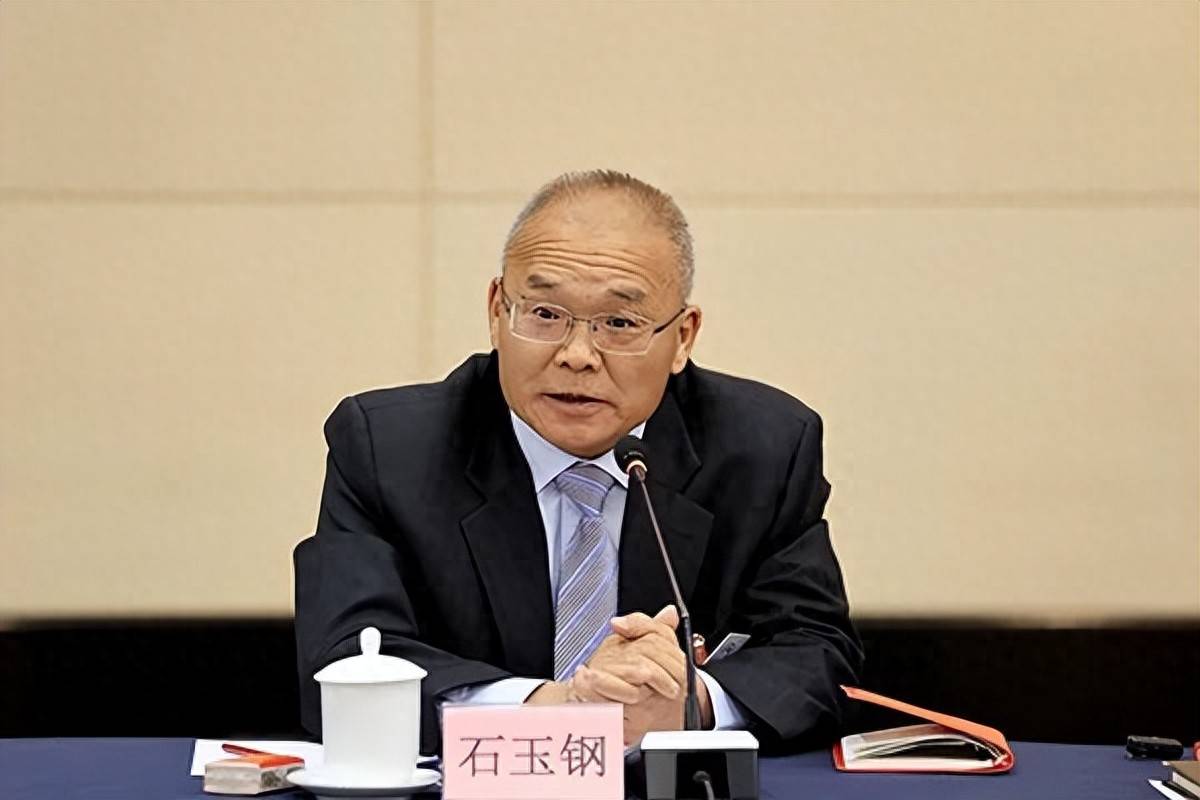 云南省委副书记石玉钢<strong></p>
<p>宏达高科股票</strong>,有新职