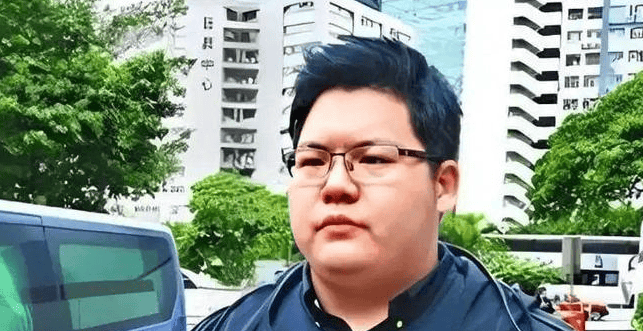 考古 | 向太小儿子向佑罕见露面!曾惹怒大佬高呼我爸是向华强<strong></p>
<p>000552股票</strong>,与母亲决裂真相曝光