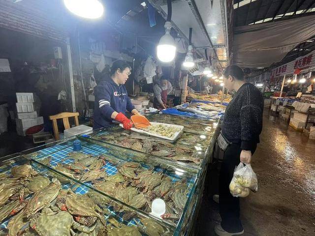 梭子蟹价格几近腰斩<strong></p>
<p>600740股票</strong>!烟台海鲜市场迎来“实惠期”