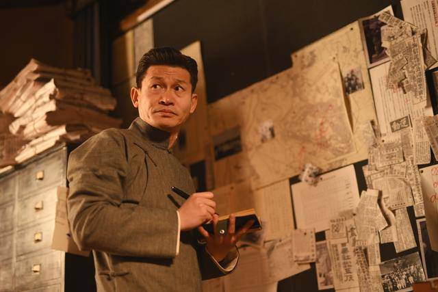 《沉默的荣耀》中出演谷正文出圈<strong></p>
<p>福成五丰股票</strong>,演员余皑磊:保持“千人千面”,在创作的痛苦中快乐