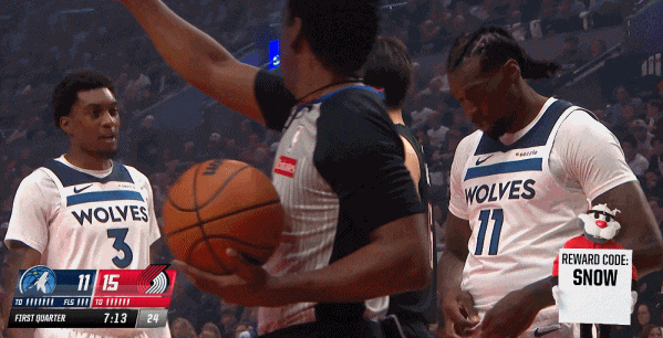 杨瀚森迎NBA常规赛首秀<strong></p>
<p>600303股票</strong>,两罚全中拿到个人NBA生涯首分;此前出场时播音字幕都是中文