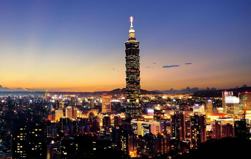 郑丽文高喊“我是中国人”<strong></p>
<p>600303股票</strong>,但她手里的国民党机会已经不多了