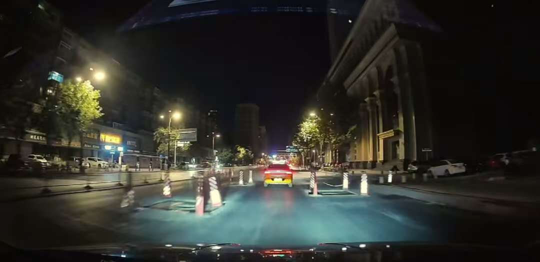 辽宁沈阳一路段出现大量路障<strong></p>
<p>601998股票</strong>,车辆需不断转弯“像极了开卡丁车”,律师解读