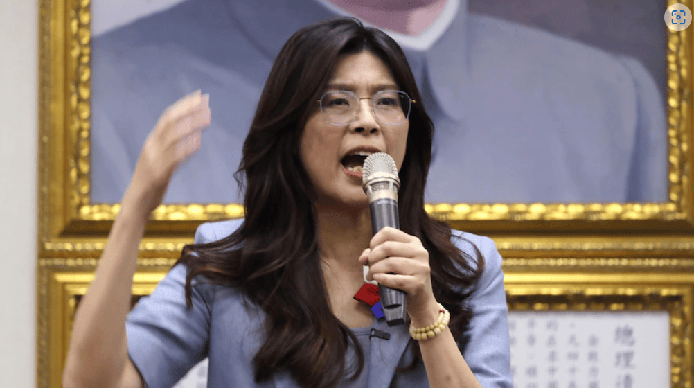 金灿荣:刚上台就被立了个下马威<strong></p>
<p>601998股票</strong>,郑丽文能把国民党扶上墙吗?