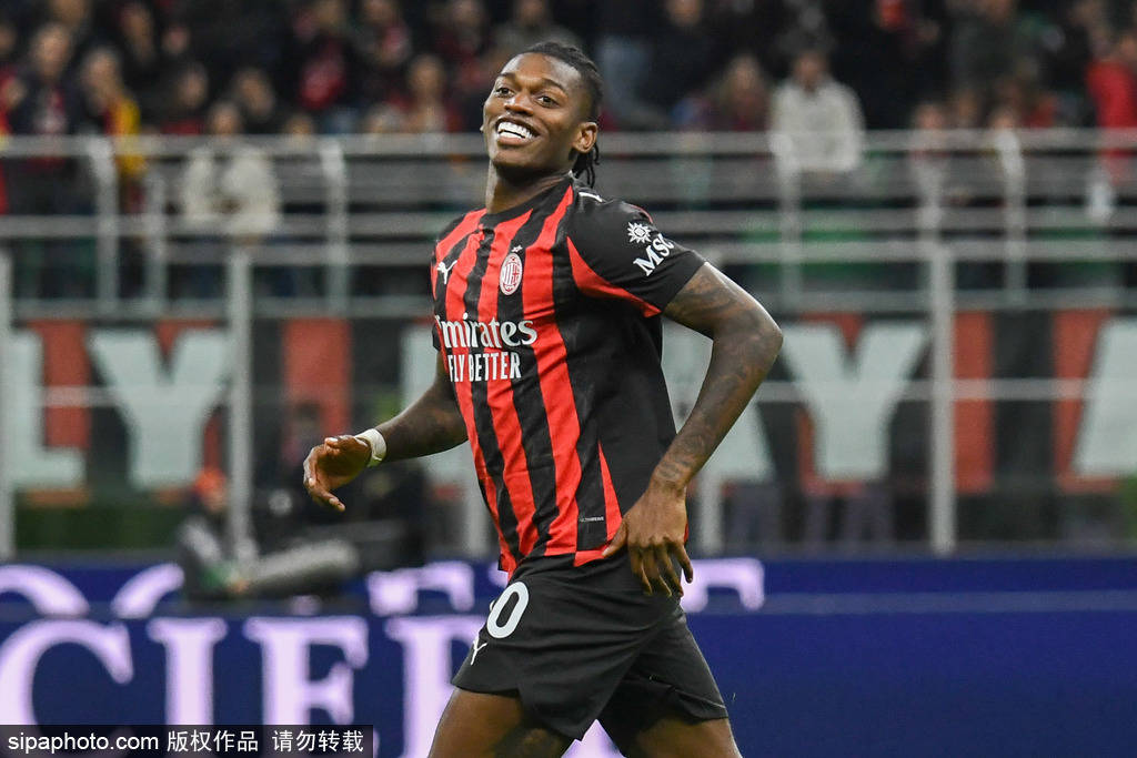 观战台:利物浦战苦主+阿森纳争八连胜 拜仁冲14连胜