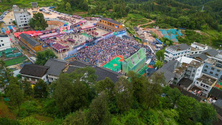 爆火4年后<strong></p>
<p>顺丰股票002352</strong>,“村BA”怎么样了?