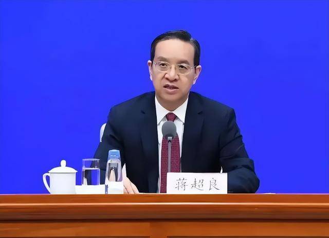 中央批准<strong></p>
<p>顺丰股票002352</strong>,三“虎”被开除党籍