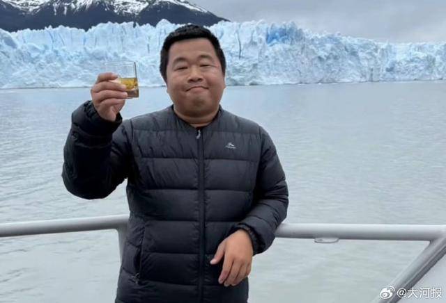 千万粉丝网红“蓝战非”解封后更新<strong></p>
<p>亚马逊股票股价实时行情</strong>，称在非洲旅行遭遇车祸