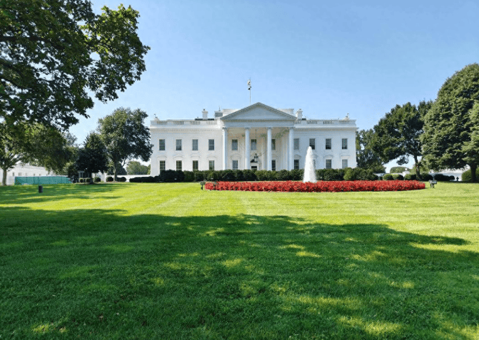 两岸统一已势不可挡!中美刚谈完<strong></p>
<p>股票新闻</strong>,官方就台海发声,7次提到“统一后”,事情果然不简单