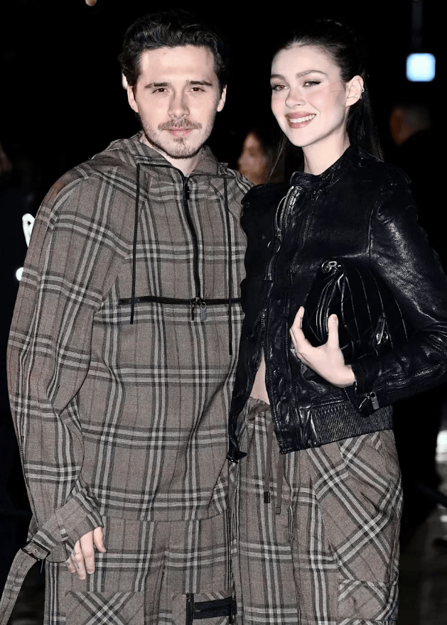 考古|小贝俩儿子恋上同一个女人<strong></p>
<p>股票新闻</strong>,原来贝克汉姆家族关系破裂竟是因为她!