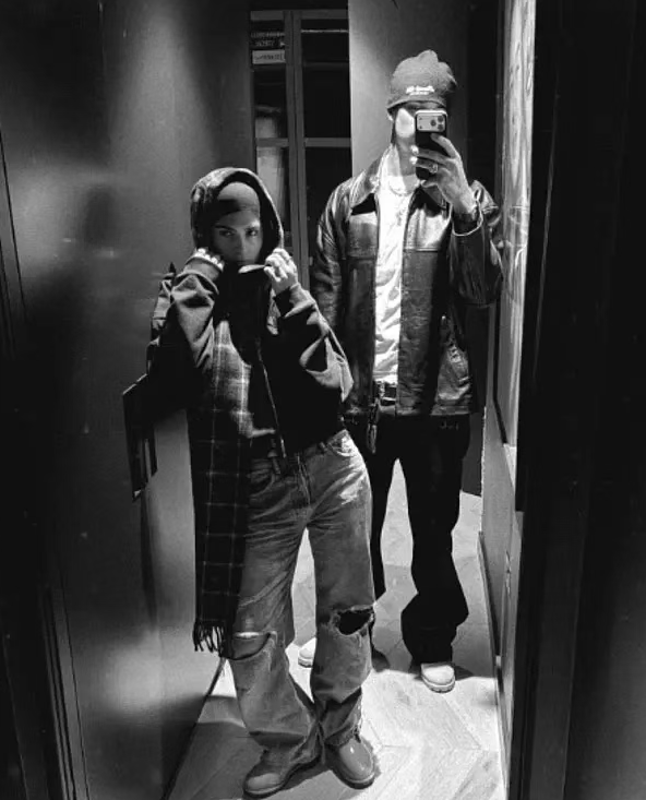 考古|小贝俩儿子恋上同一个女人<strong></p>
<p>股票新闻</strong>,原来贝克汉姆家族关系破裂竟是因为她!