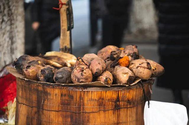 冬天<strong></p>
<p>白银股票</strong>，真不建议你吃太多烤红薯（不是因为容易胖）