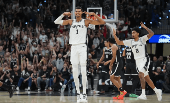 首周最佳的N种看法:文班亚马进化了<strong></p>
<p>白银股票</strong>,亚历山大毁了NBA收视率,马克西要成费城新王?