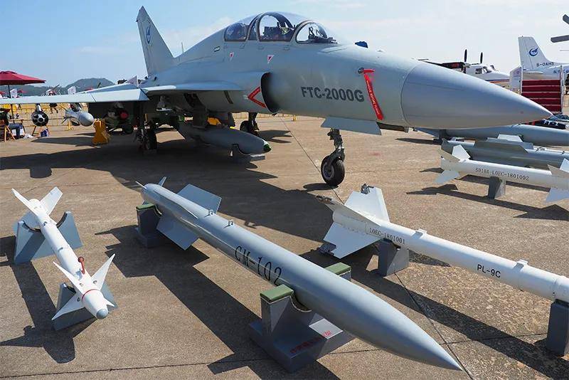 歼-35青春版<strong></p>
<p>连云港股票</strong>？076专用舰载机？新机“超级小黄蜂”究竟是干嘛的？