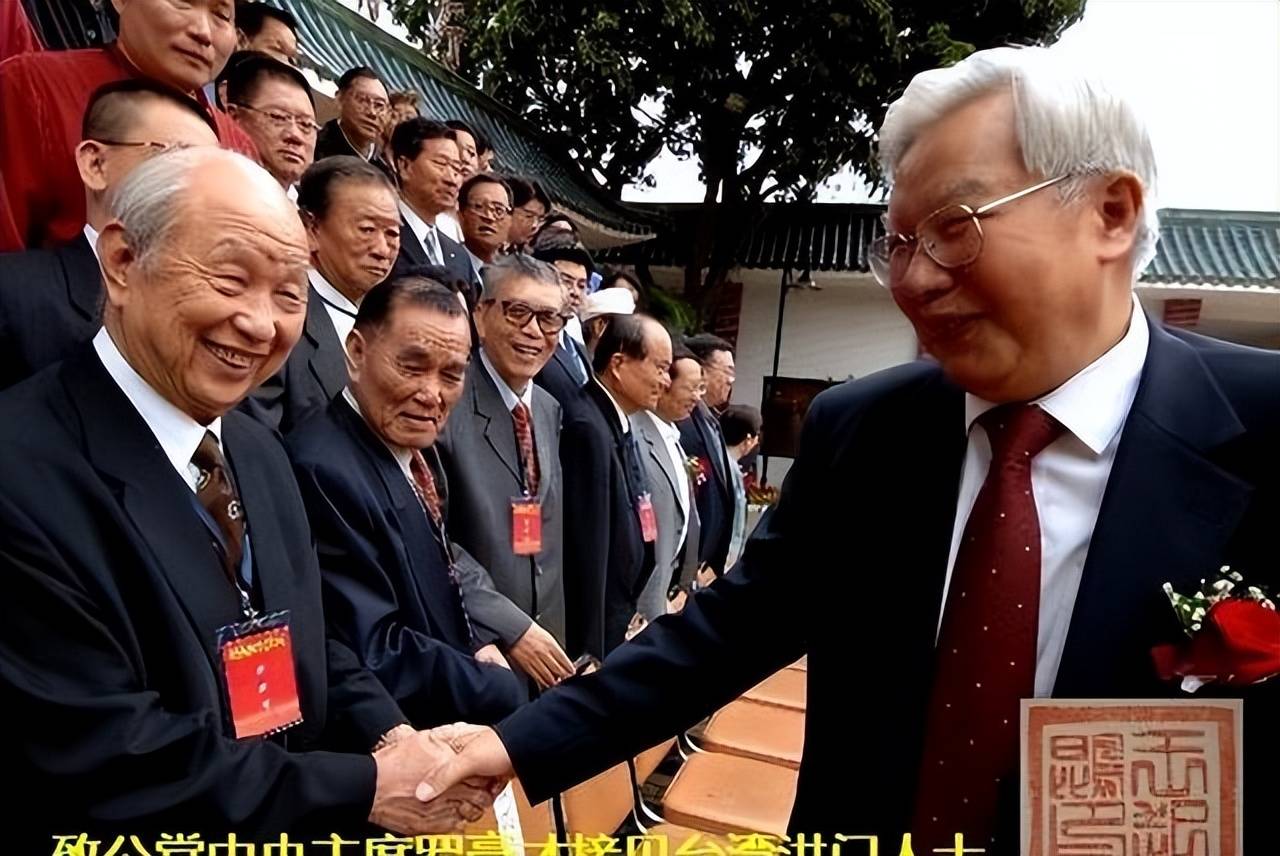 洪门成立“除奸队”<strong></p>
<p>连云港股票</strong>，消灭台独！赖清德傻眼了，洪门究竟有多厉害