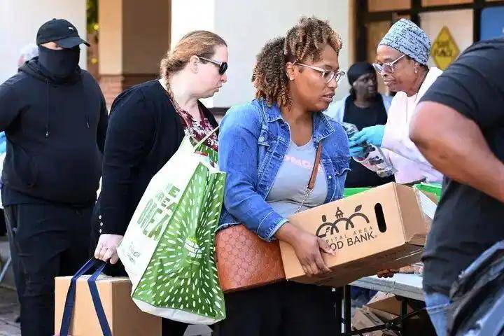 时间最长<strong></p>
<p>连云港股票</strong>!美媒:“极不光彩的纪录!”