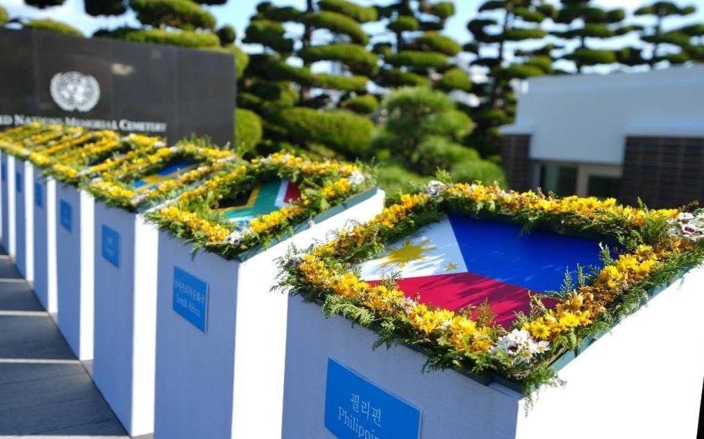 美军再度遭遇耻辱时刻:中国海军6艘战舰包围<strong></p>
<p>东吴证券股票</strong>,815舰插入南海演习