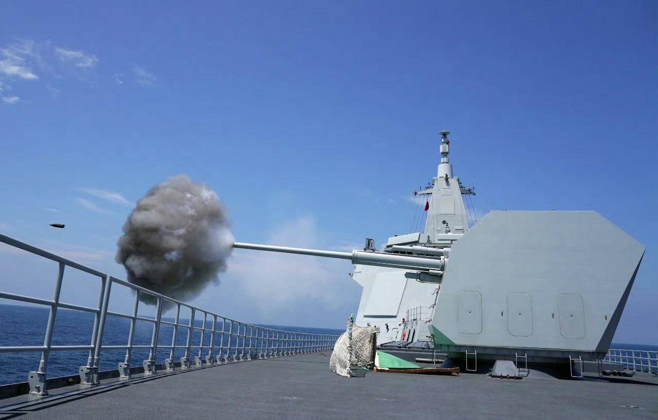 美军再度遭遇耻辱时刻:中国海军6艘战舰包围<strong></p>
<p>东吴证券股票</strong>,815舰插入南海演习