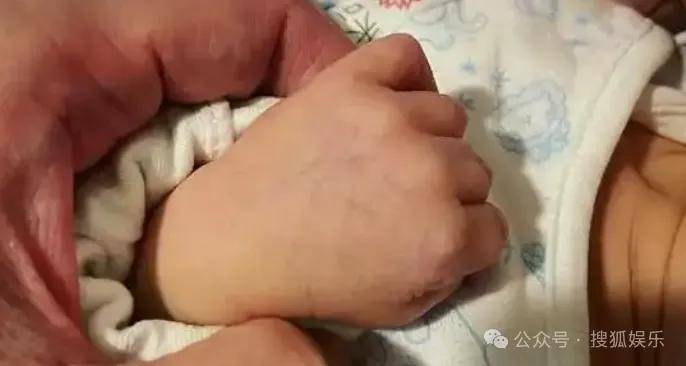 第三段婚姻亮红灯<strong></p>
<p>正荣股票</strong>?他不会又要离婚了吧......