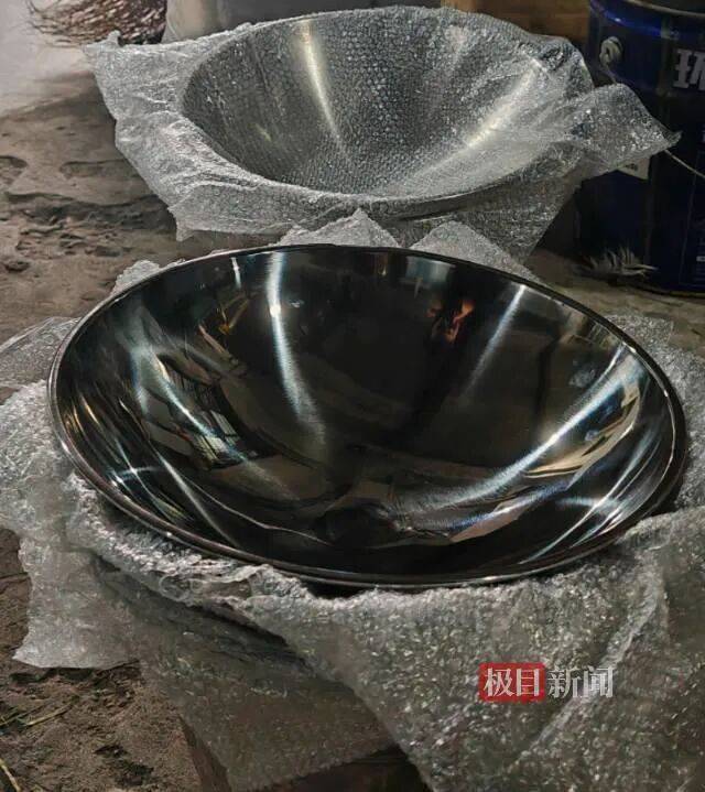 “传家锅”工厂账号粉丝已超260万<strong></p>
<p>正荣股票</strong>,对话锅厂负责人傅家兄弟:30年老锅依然能用,证明当年造锅选择是对的