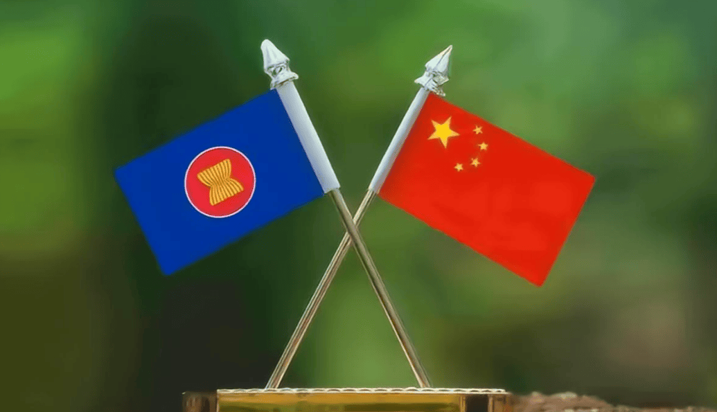 福建舰刚入列<strong></p>
<p>上海能源股票</strong>，美防长突然宣布：形势如二爆发战前！11国已经收到中方通知