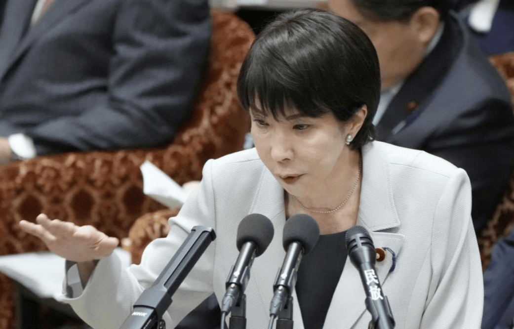 高市早苗没想到<strong></p>
<p>飞亚达股票</strong>，中方直接对日本发“掉脑袋警告”，琉球问题也被摆了上来