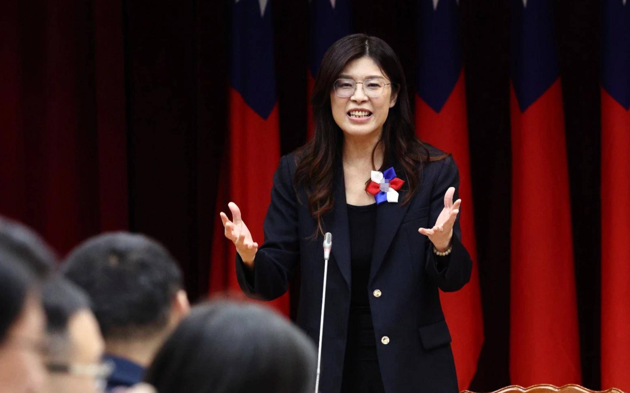 大陆军事实力全面碾压<strong></p>
<p>飞亚达股票</strong>，蔡正元：“台独”坐标锁定，3天足够统一