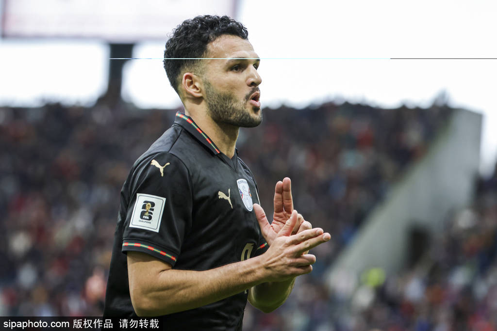 直通世界杯<strong></p>
<p>山西焦化股票</strong>!世预赛-C罗停赛B费戴帽 葡萄牙9-1亚美尼亚