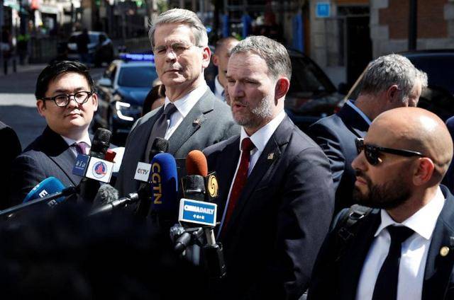 见识到高市的下场<strong></p>
<p>环旭电子股票</strong>，欧盟指示：所有人管好嘴，别在中国面前说错话