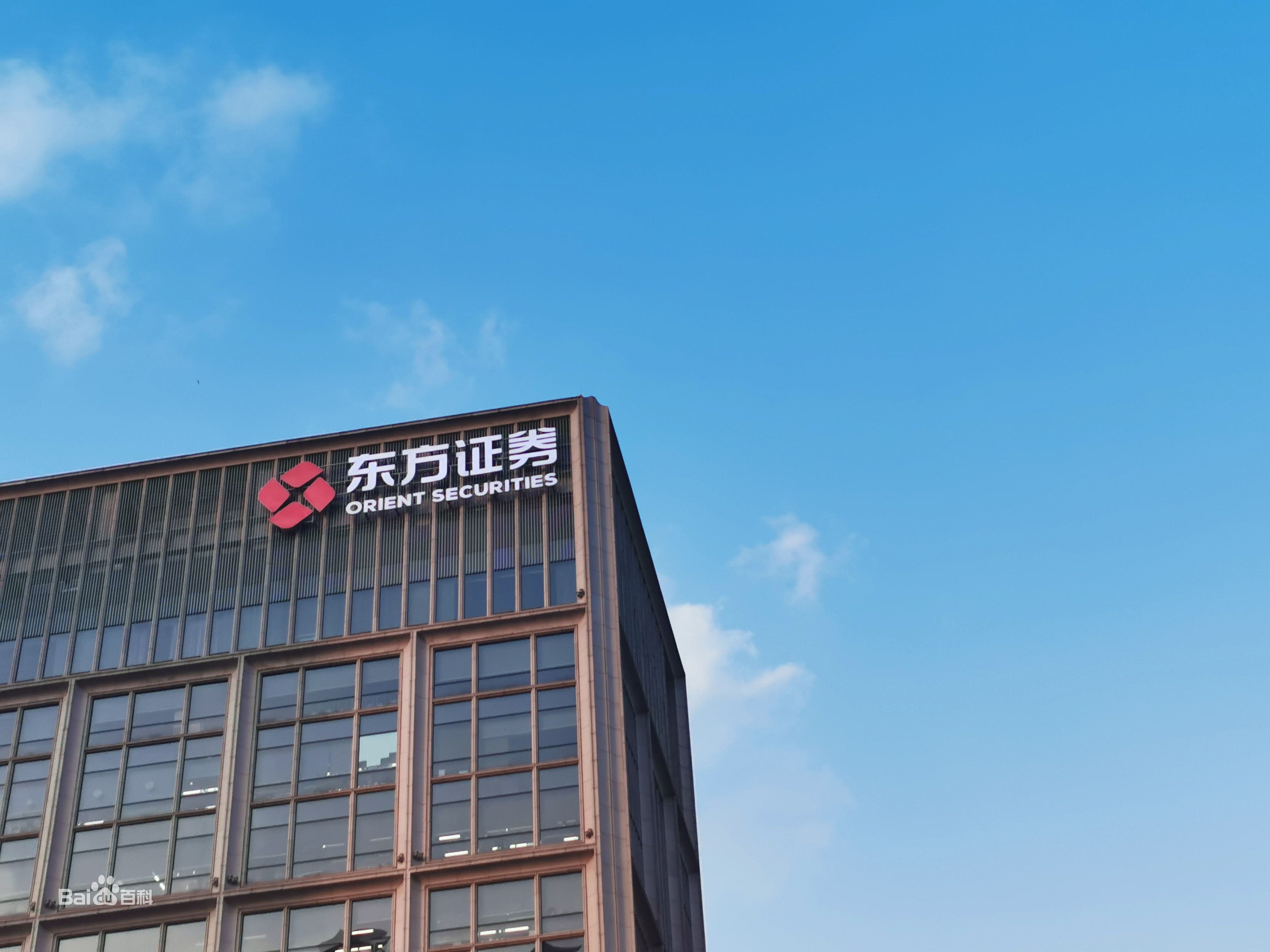 证券简称(拟变更证券简称)